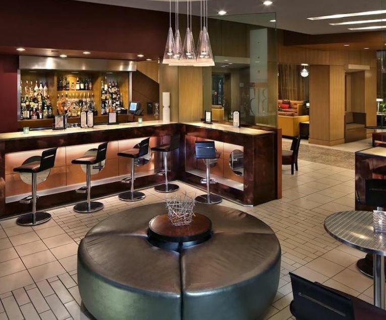 Hotel Doubletree By Hilton Hartford Downtown Exterior foto